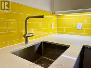 122 Pendrith St in Toronto, ON - Building Photo - Building Photo