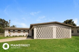 568 Gardenia Cir in Titusville, FL - Building Photo