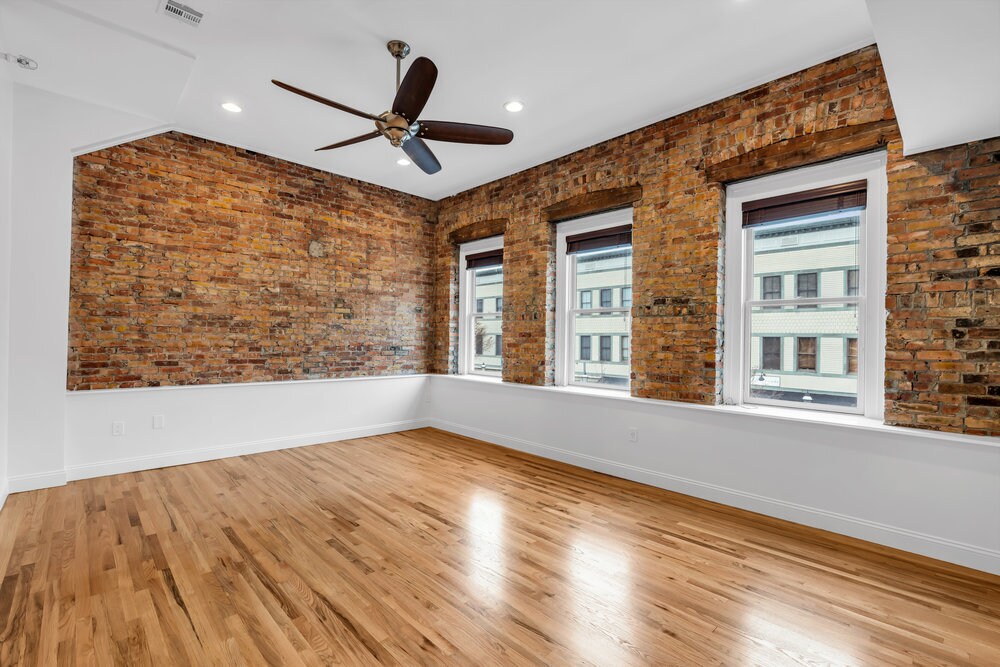 600 Cookman Ave in Asbury Park, NJ - Building Photo