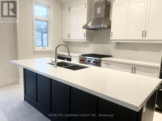 property at 20 Gardeners Ln