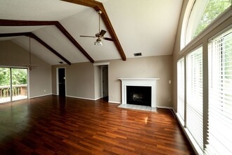 222 Myatt Dr in Nashville, TN - Building Photo - Building Photo
