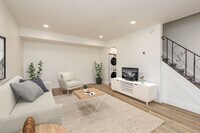 Racquet Club Apartments & Townhomes photo'