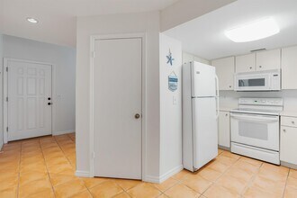 8200 Jimmy Buffett Mem Hwy in St. Augustine, FL - Building Photo - Building Photo