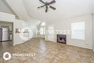 8440 Cloverglen Ln in Fort Worth, TX - Building Photo - Building Photo