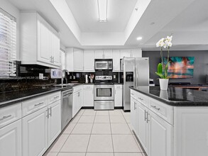 3310 Bird Ave in Miami, FL - Building Photo - Building Photo
