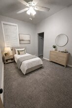 410 N 52nd Ave W-Unit -#1 in Duluth, MN - Building Photo - Building Photo