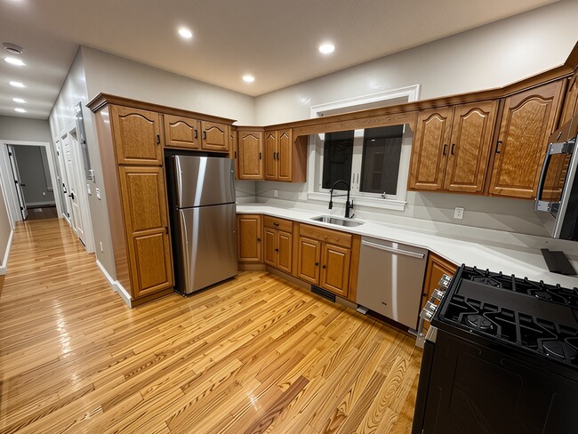 5 Carson St, Unit 3