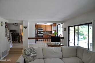 3042 Charlotte St in Thousand Oaks, CA - Building Photo - Building Photo