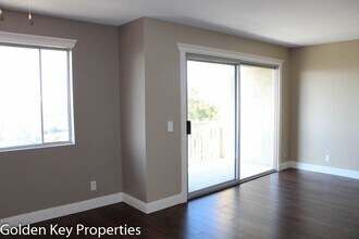 4238 Vista Panorama Way in Oceanside, CA - Building Photo - Building Photo