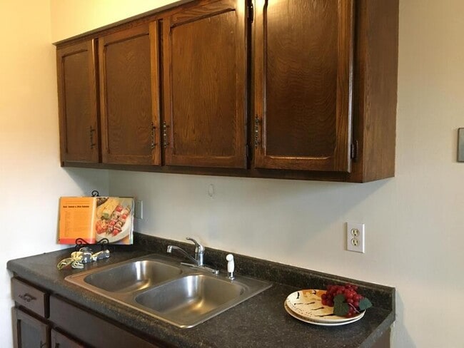 property at 1610 Albemarle St