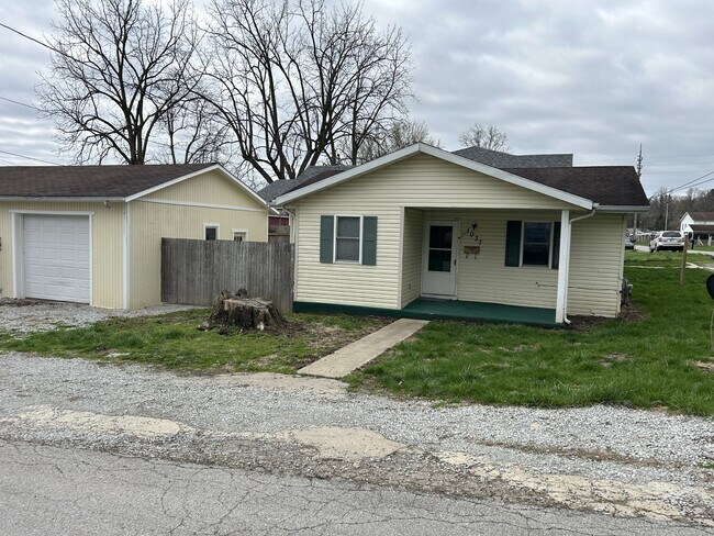 property at 1037 W 17th St