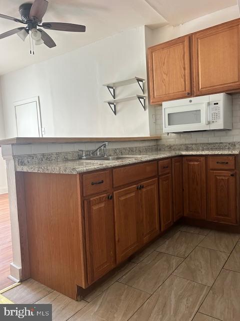 513 Brinton St in Philadelphia, PA - Building Photo