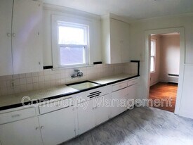 160 Chatsworth St in Baton Rouge, LA - Building Photo