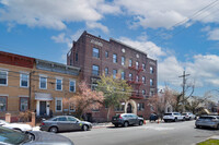 75 Grant Ave in Brooklyn, NY - Foto de edificio - Building Photo