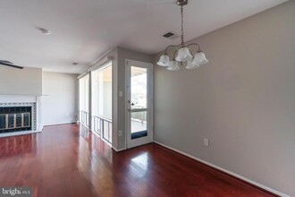 7328 Donnell Pl in Forestville, MD - Foto de edificio - Building Photo