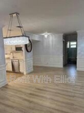 655 SW 111th Way in Pembroke Pines, FL - Building Photo - Building Photo