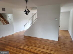 146 Suburban Terrace in Stratford, NJ - Building Photo - Building Photo