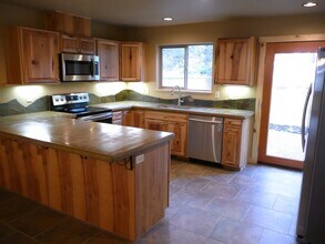 167 Timber Pine Pl in Sisters, OR - Building Photo - Building Photo