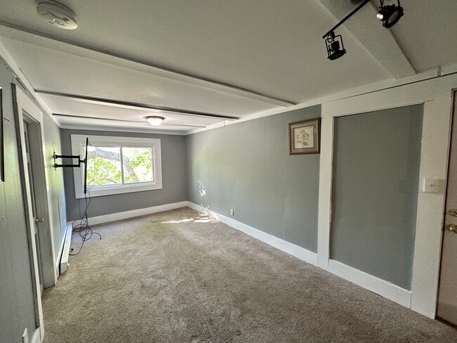 property at 1388 Furness Pky