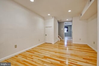 1029 Booth St in Baltimore, MD - Building Photo - Building Photo