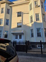 67 Radford St in Yonkers, NY - Building Photo