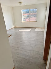 936 N 85th St in Seattle, WA - Foto de edificio - Building Photo