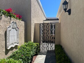 31276 Palma Dr in Laguna Niguel, CA - Foto de edificio - Building Photo