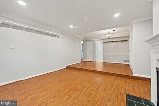 1956 N Cleveland St in Arlington, VA - Building Photo - Building Photo