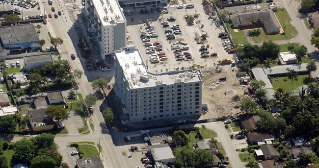 Pinnacle 441 in Hollywood, FL - Building Photo - Building Photo