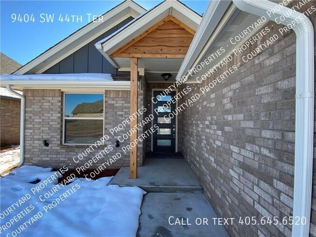9404 SW 44th Terrace in Oklahoma City, OK - Building Photo - Building Photo