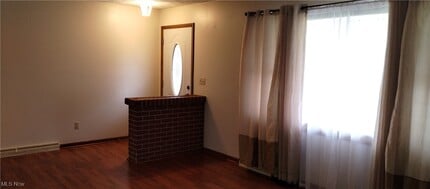 206 Stuart Dr in Spencer, OH - Building Photo - Building Photo