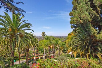 1731 La Loma Dr in Santa Ana, CA - Building Photo - Building Photo