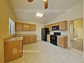 9133 W Banff Ln. in Peoria, AZ - Foto de edificio - Building Photo