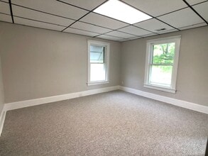 21-21 W Main St in Jeromesville, OH - Building Photo - Building Photo