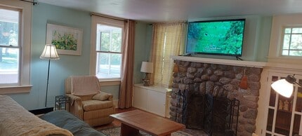 1784 Lake Rd, Unit 1 in Webster, NY - Building Photo - Building Photo