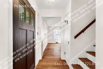 921 S Pickwick Ave in Springfield, MO - Building Photo - Building Photo