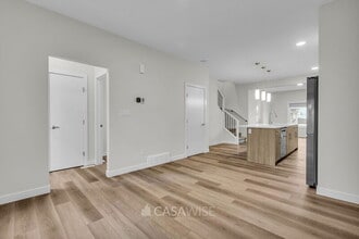 1071 Berg Pl in Leduc, AB - Building Photo - Building Photo