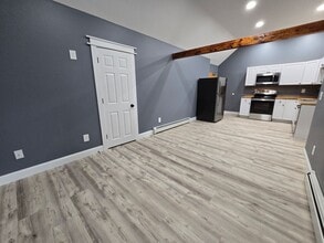 319 Main St in Waterville, ME - Building Photo - Building Photo