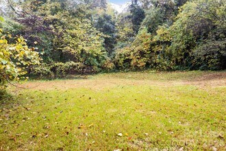 5300 Hickory Ln in Charlotte, NC - Building Photo - Building Photo