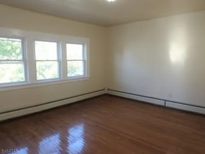 41 E 8th St in Clifton, NJ - Building Photo - Building Photo