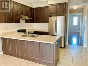 9331 Kennedy Rd in Markham, ON - Building Photo - Building Photo