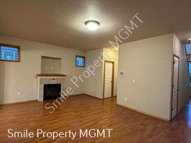 1412 SE 84th Ave in Portland, OR - Building Photo - Building Photo