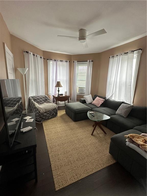 29 Prospect St in Bristol, RI - Building Photo - Building Photo