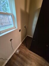 912 W Willow St in Sanger, TX - Building Photo - Building Photo