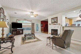 3126 Meadow Lake Dr E, Unit 2 in Slidell, LA - Foto de edificio - Building Photo