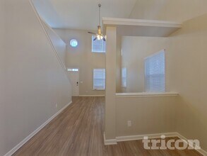 4908 Abercromby St in Charlotte, NC - Foto de edificio - Building Photo