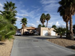 15877 Tuscola Rd in Apple Valley, CA - Building Photo - Building Photo