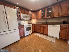 1701 Mountainview Dr in Chesterbrook, PA - Building Photo - Building Photo