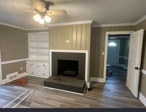 1742 Beaumont Dr in Greenville, NC - Building Photo - Building Photo