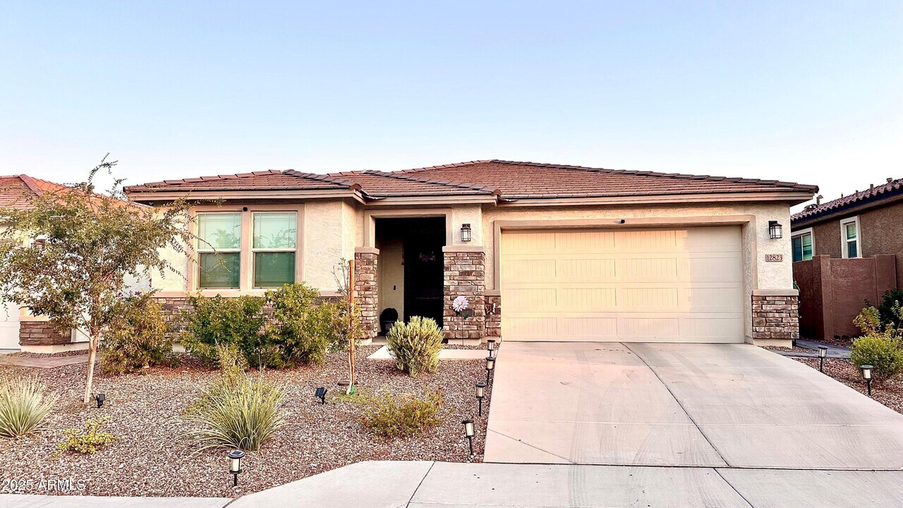 12823 W Ocotillo Rd in Glendale, AZ - Building Photo